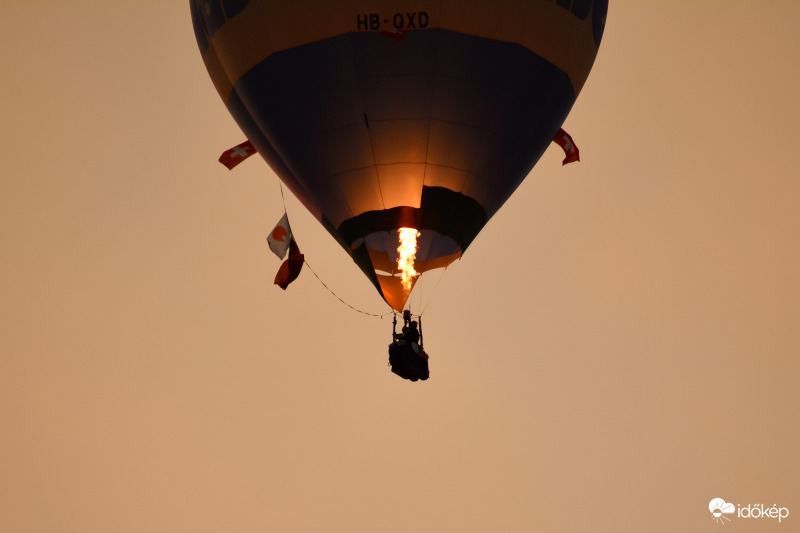 Hőlégballon EB