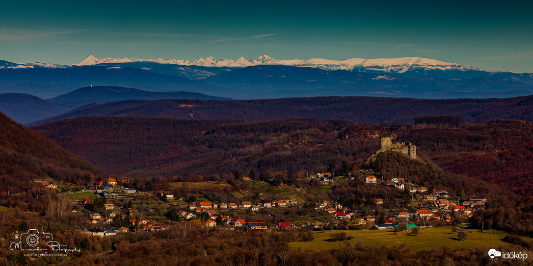 Somoskői vár és a Magas-Tátra