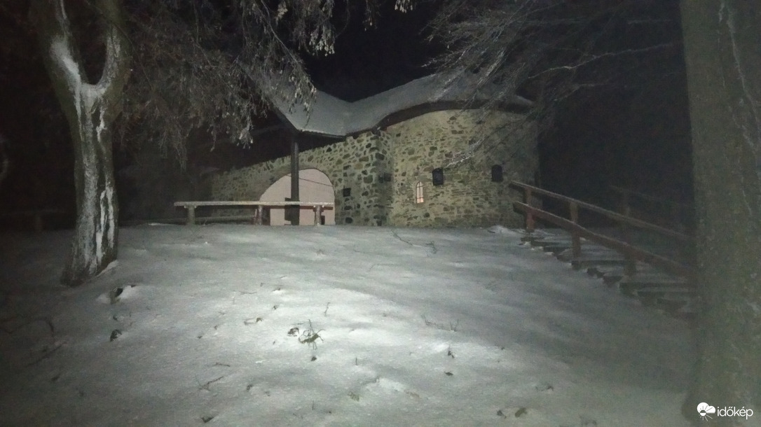 Ádventi éjszaka a Karancs hegyen (Margit kápolna)