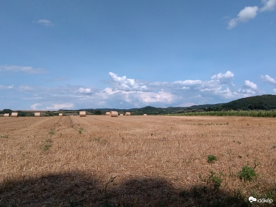 Romhány