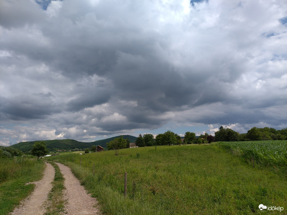 Romhány
