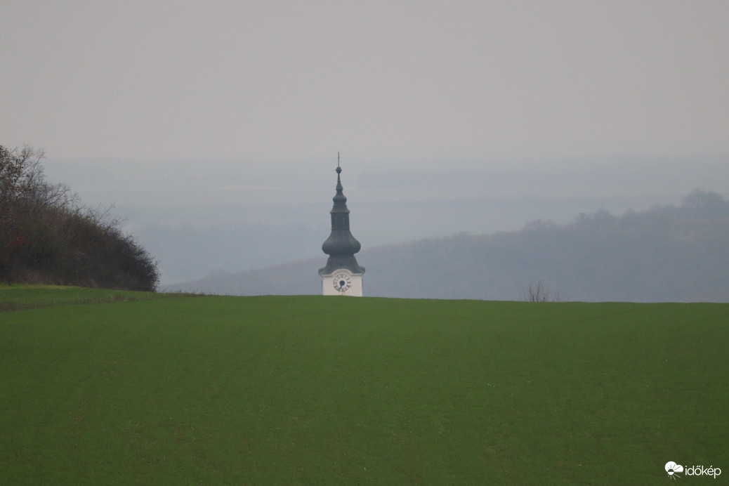 Völgyben a templom