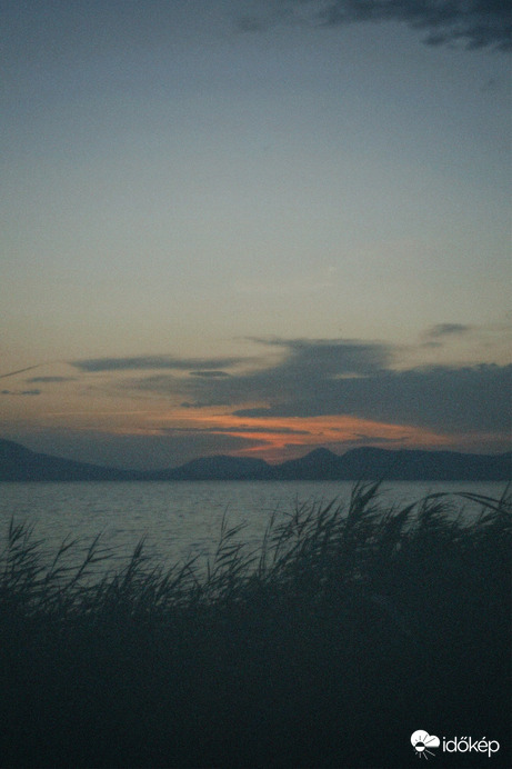 Hangulatos naplemente