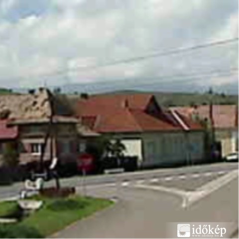 Csikrákösi központ