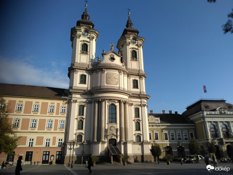 Eger, Dobó tér