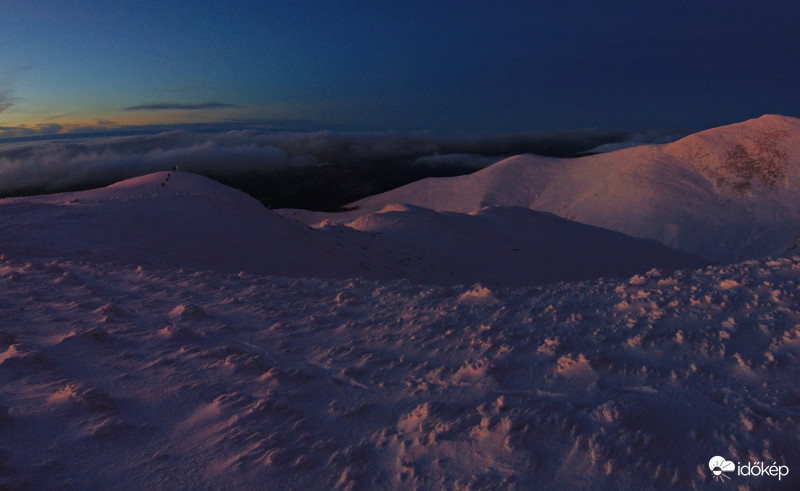 Napnyugta utáni nyugalom
