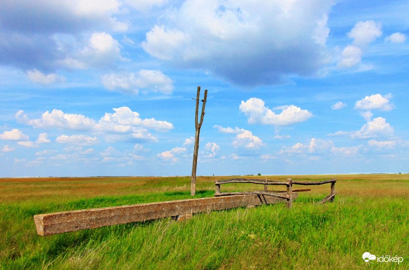Elhagyatott gémeskút