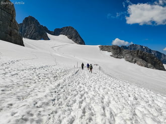 Az olvadozó Dachstein gleccser