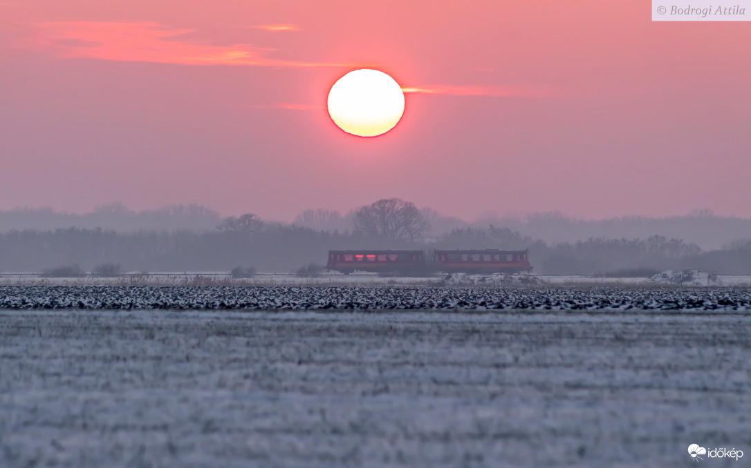 Napnyugta Express 