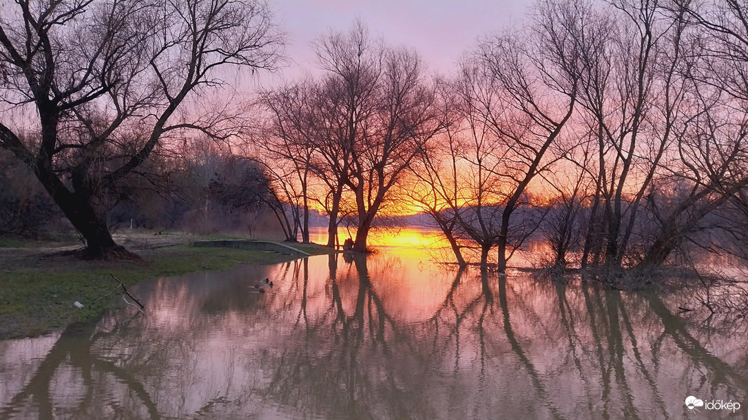 Napfelkelte Szeged.