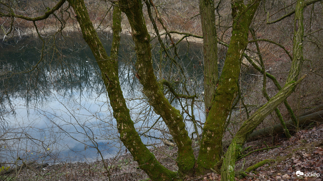 Feneketlen-tó.