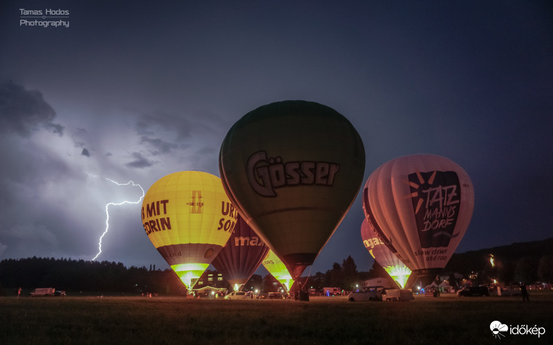 nacht der ballone eseményen készült Felsőőr közelében