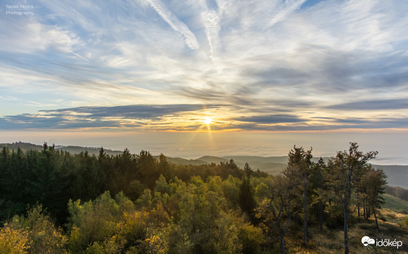 Írott-kő kilátóból.