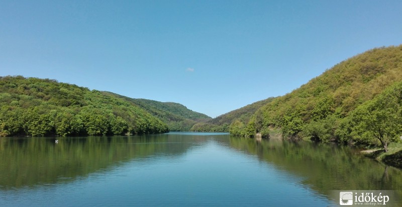 Lázbérci-víztározónál 