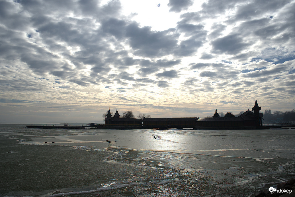 Ködös, borús, szürke idő