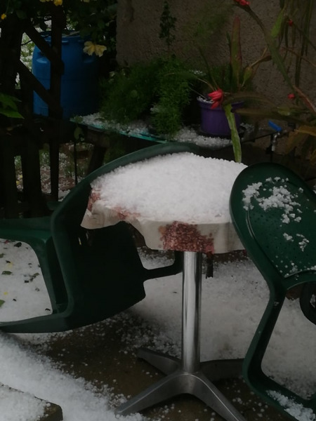 Jégeső Nagymaros belterületén