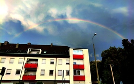 Ház a szivárvány alatt