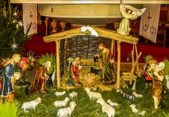 Álldott Békés Karácsonyt kívánok mindenkinek 