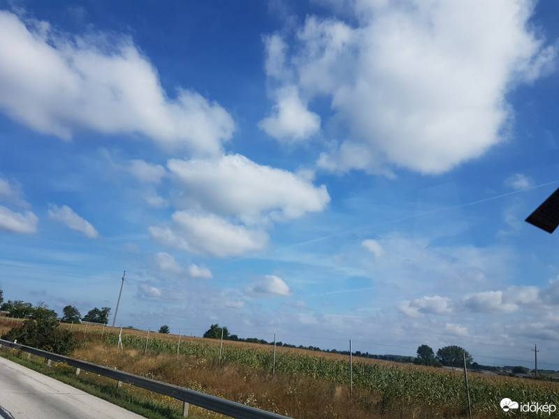 Észlelési fényképek