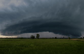 Így érkezett Balatonfenyvesre.