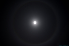 Pécsett ma este Uránváros felett 