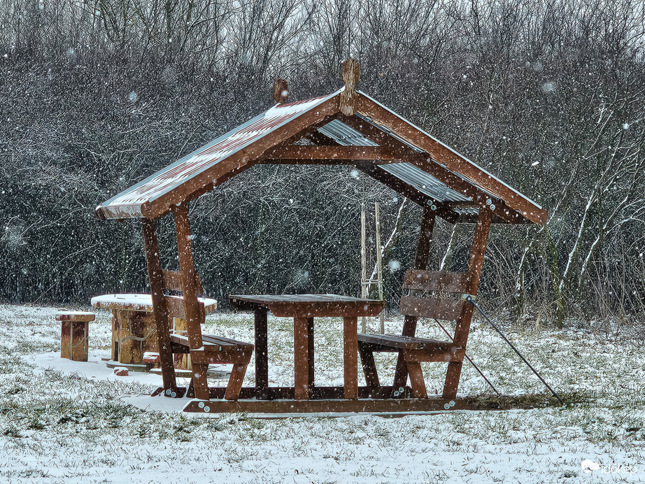 Szalonnasütés elnapolva...