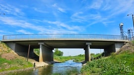 Jászjákóhalmi kanyar híd