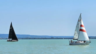 Vitorlások