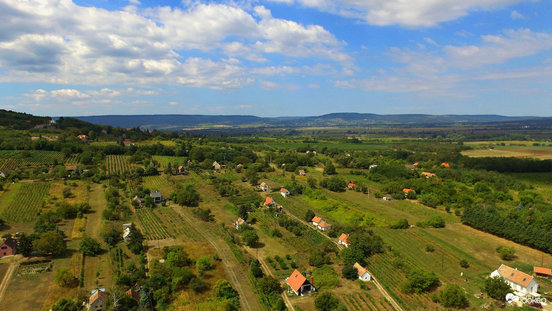Szent György-hegy lábánál
