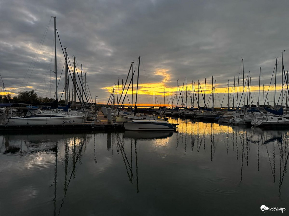 Balatonfenyves
