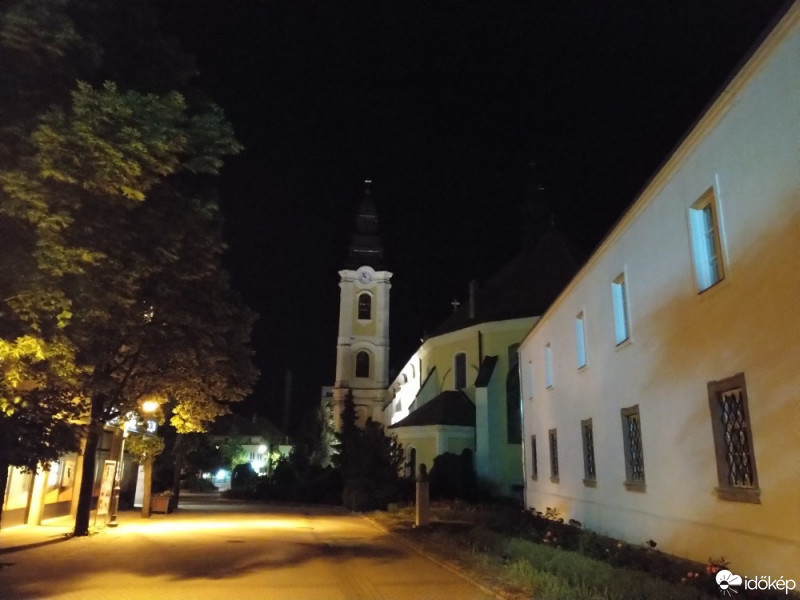 Gyöngyös