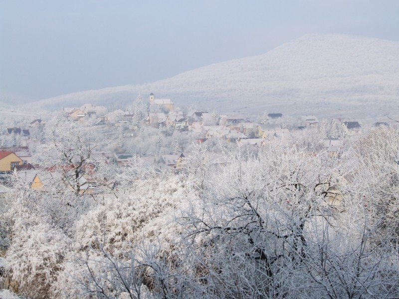 Pilisszentlászló