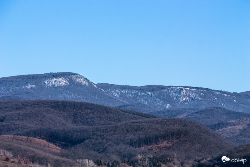 Tar-kő és Három-kő