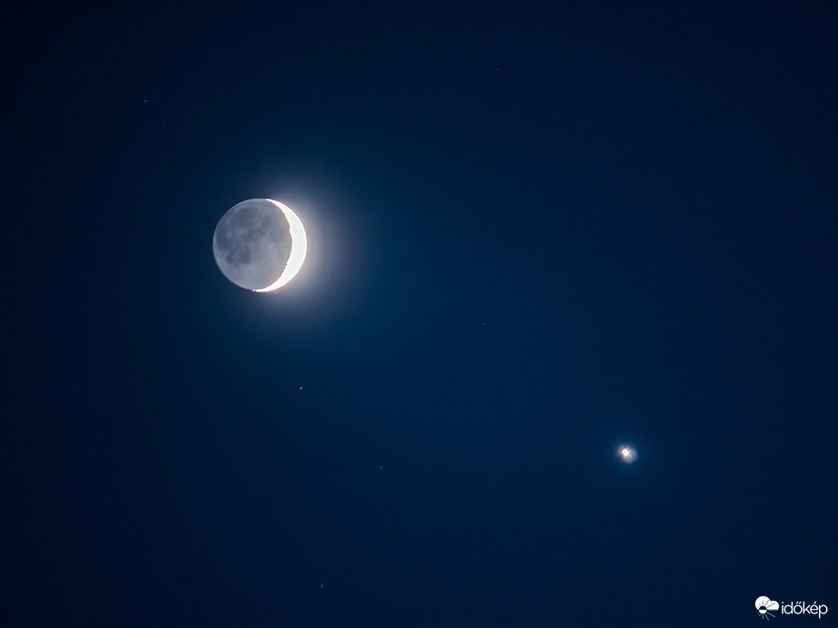Hold és Vénusz