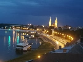 Szeged este