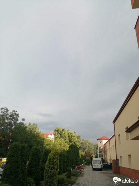 Kistarcsa