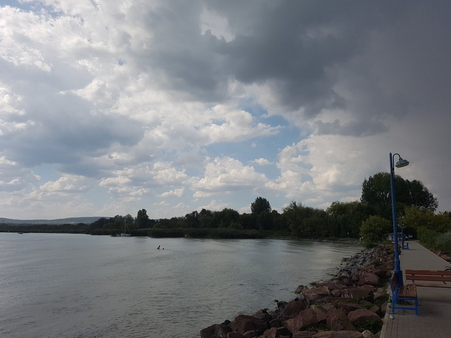 Balatonakali