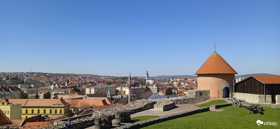 Eger az Egri várból