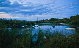Balatoni csónakos este