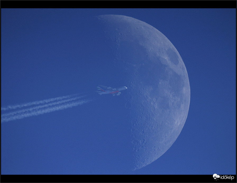 A380 és a Hold