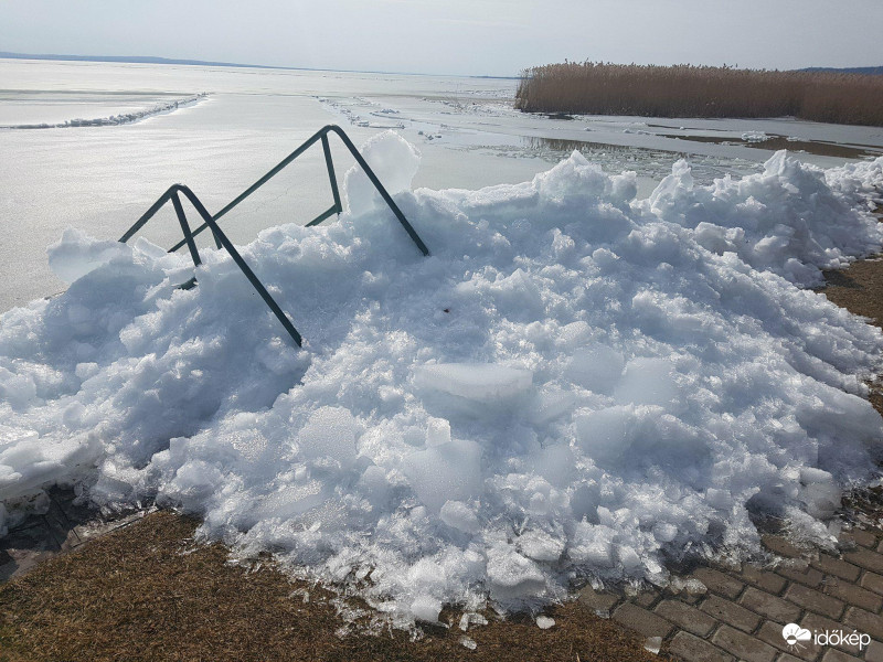 Balaton március 10