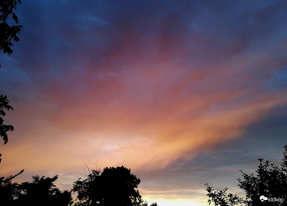 Egy kis szín még ráadásnak! :) 