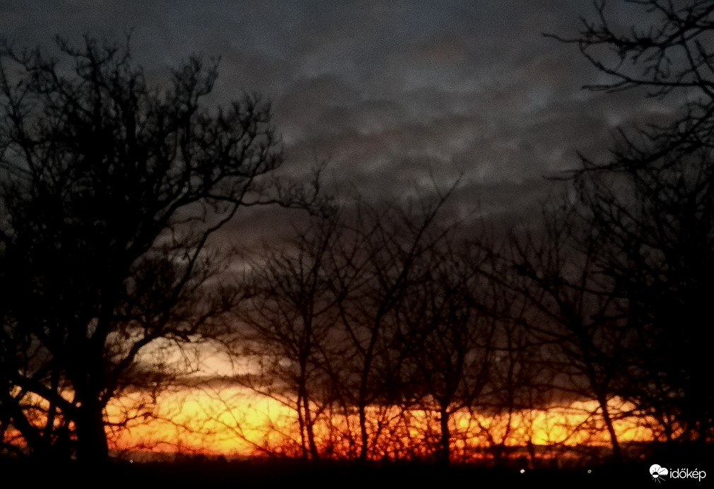 Polgárdi, meglepetés 17:40-kor 