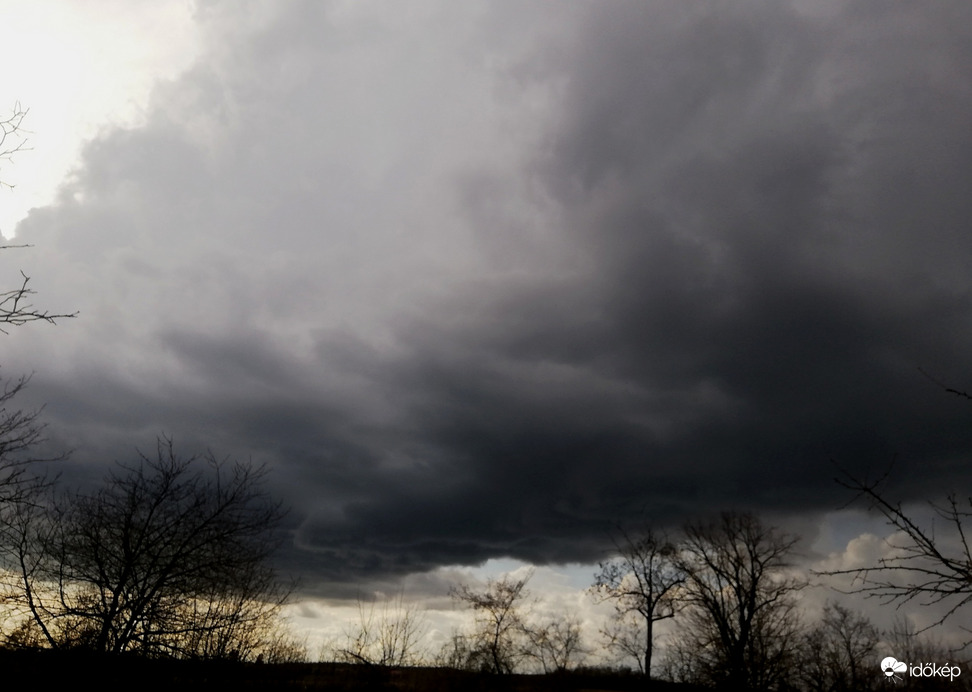 Polgárdi 15:15, ijesztget