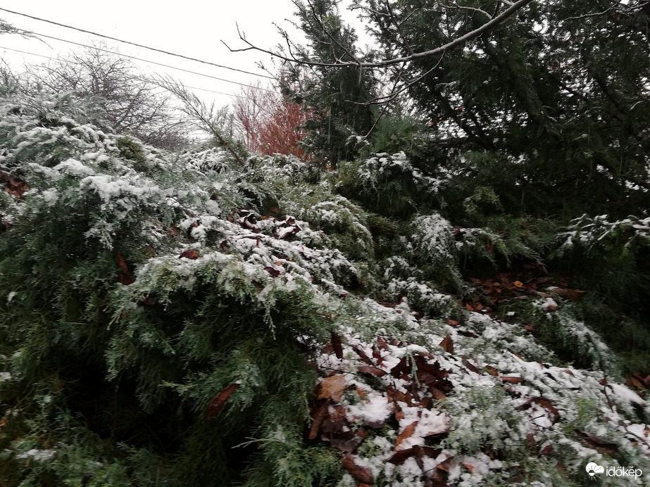 Polgárdi, az kevés is olvad... 