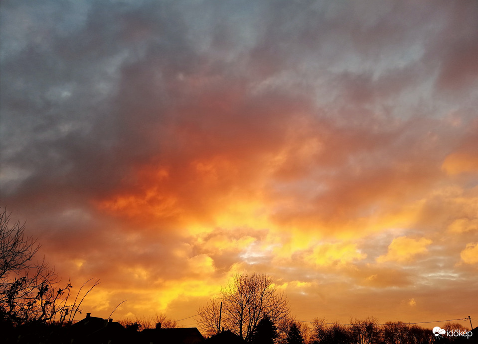 Polgárdi, ma 7:33-kor