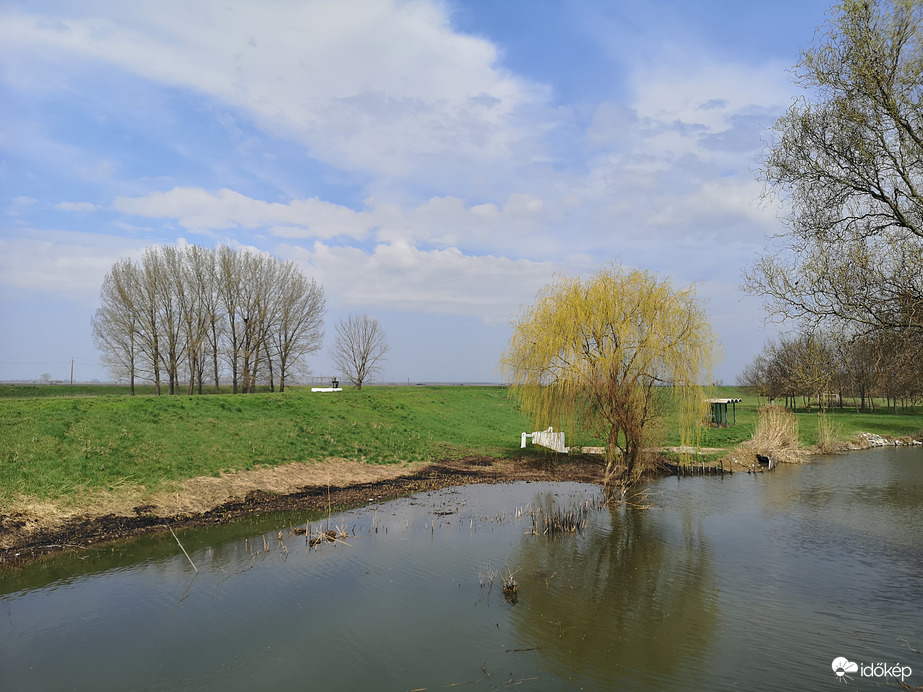 Horgásztó 