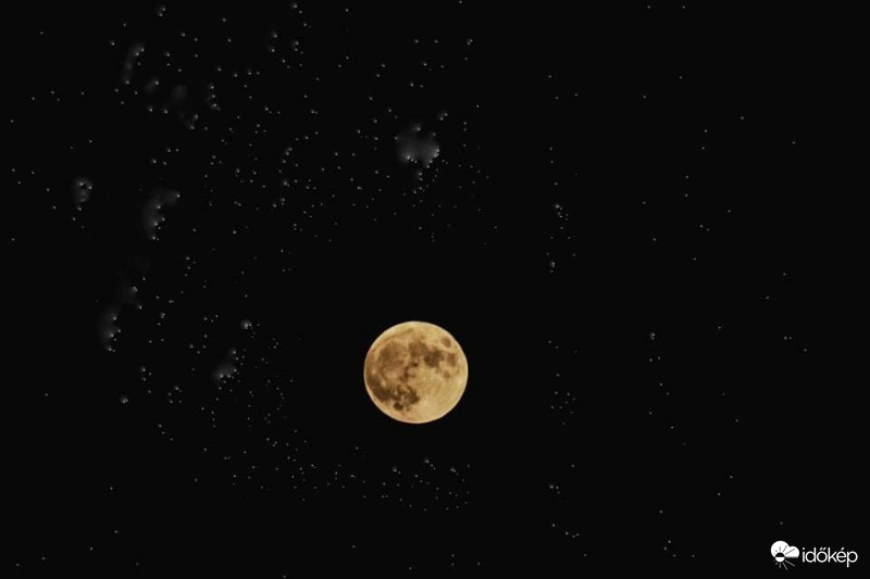 A hold és a csillagok