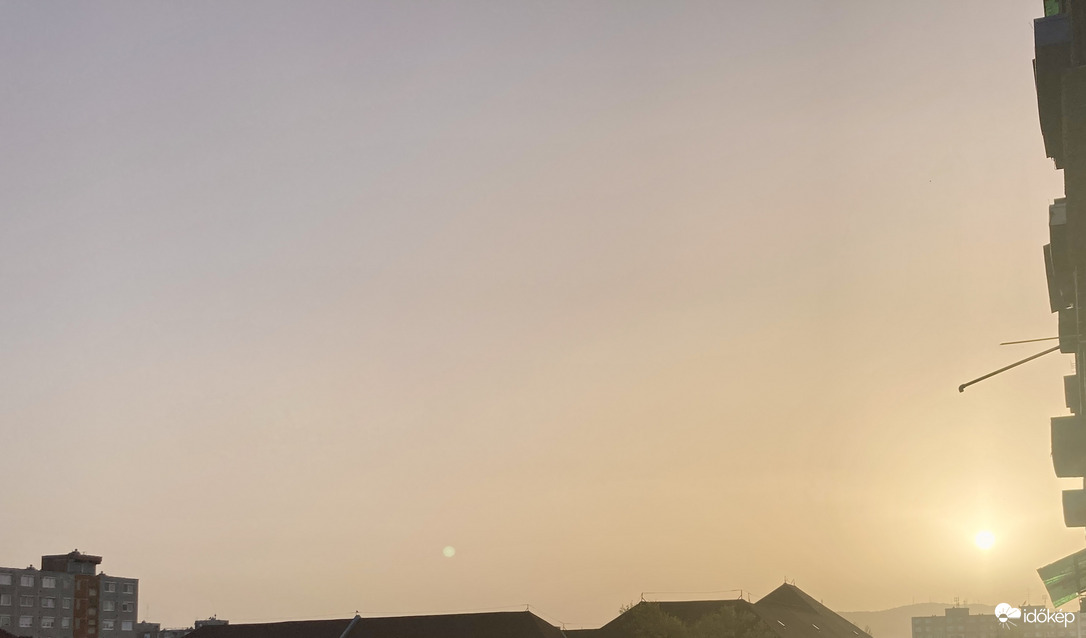 Már poros a légkör…