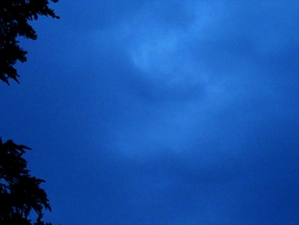 DÁNY, FELHŐZET NAPKELTE ELŐTT -- 2026 02 05